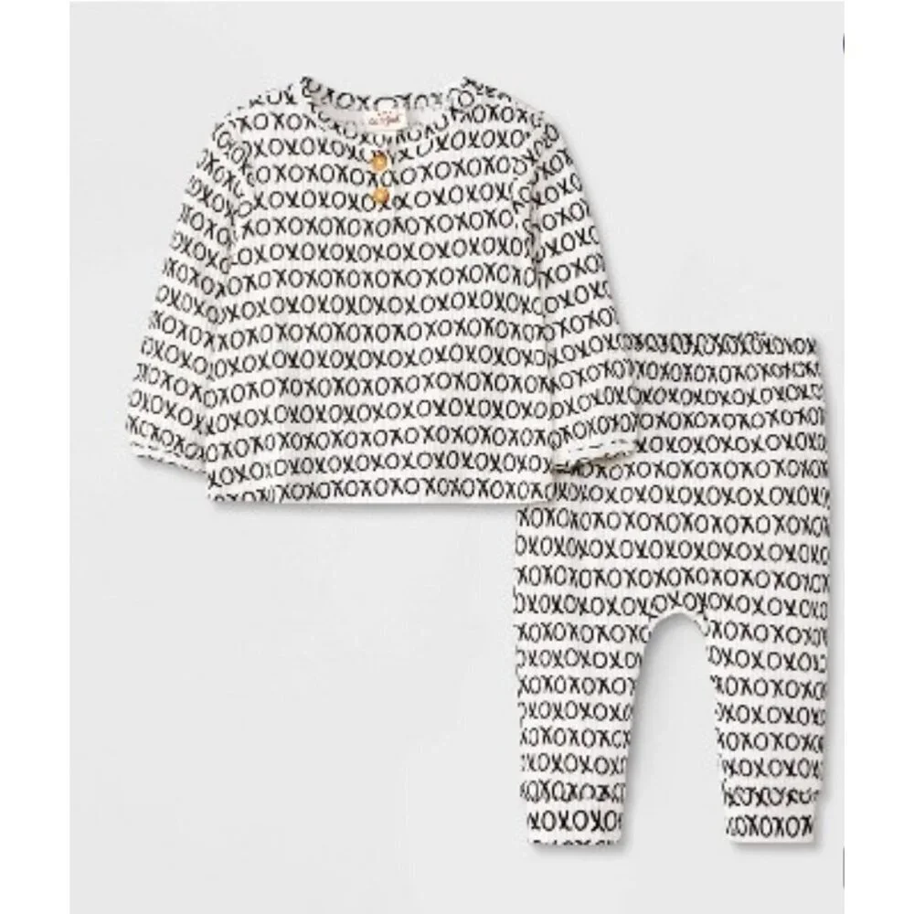 Cat & Jack Valentines Day XOXO Ribbed Top & Bottom Set & Little Love Onesie 6/9M